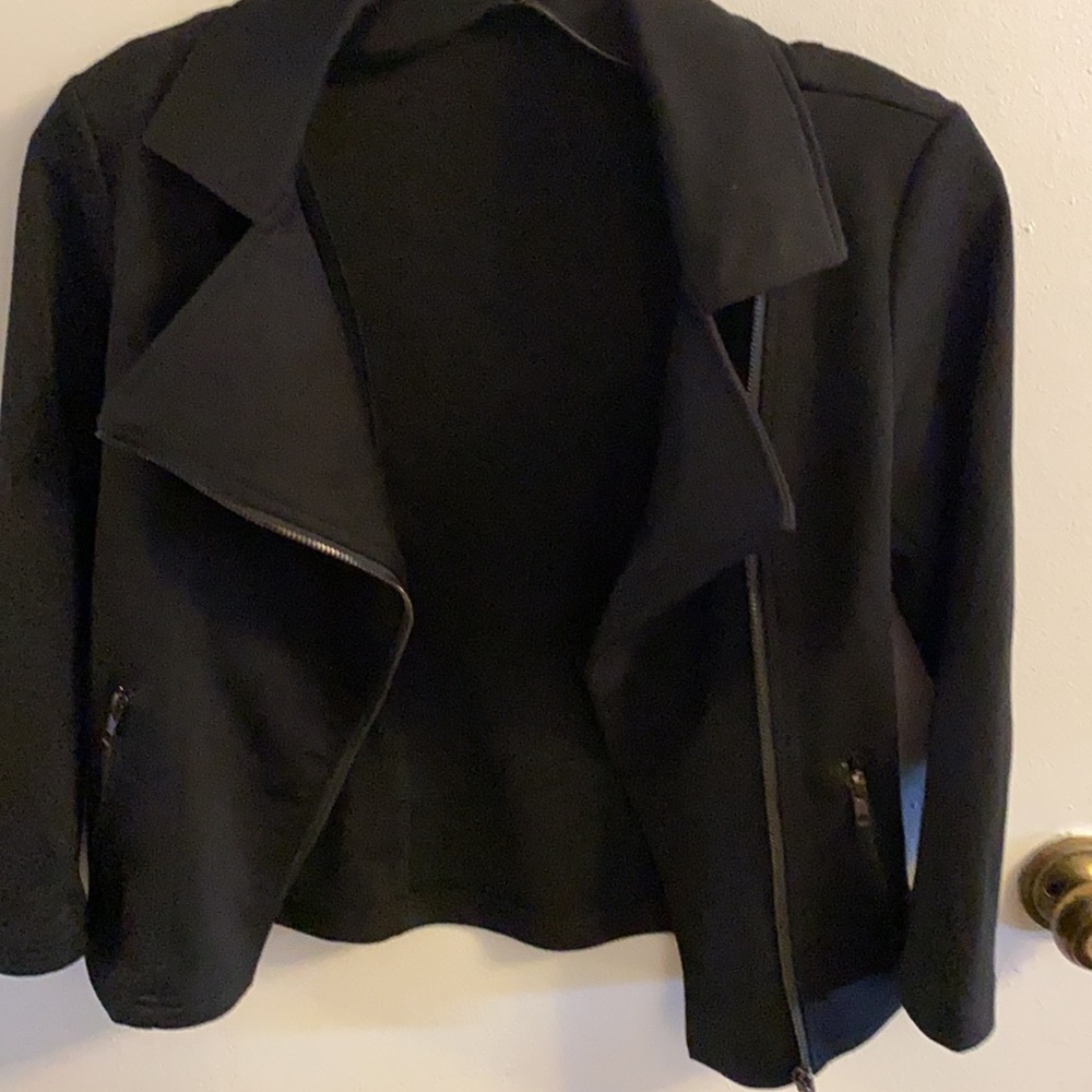 Cute jacket - Picture 3 of 4